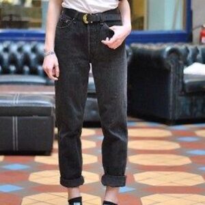 Levi’s | Vintage 90s era Relaxed Fit 550’s